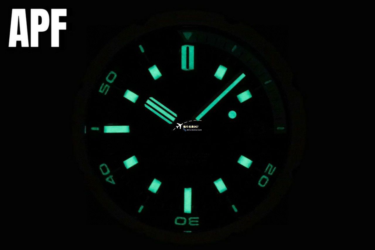 APF厂一比一顶级复刻高仿手表爱彼皇家橡树离岸型15720ST.OO.A027CA.01四颜面腕表 / AP230