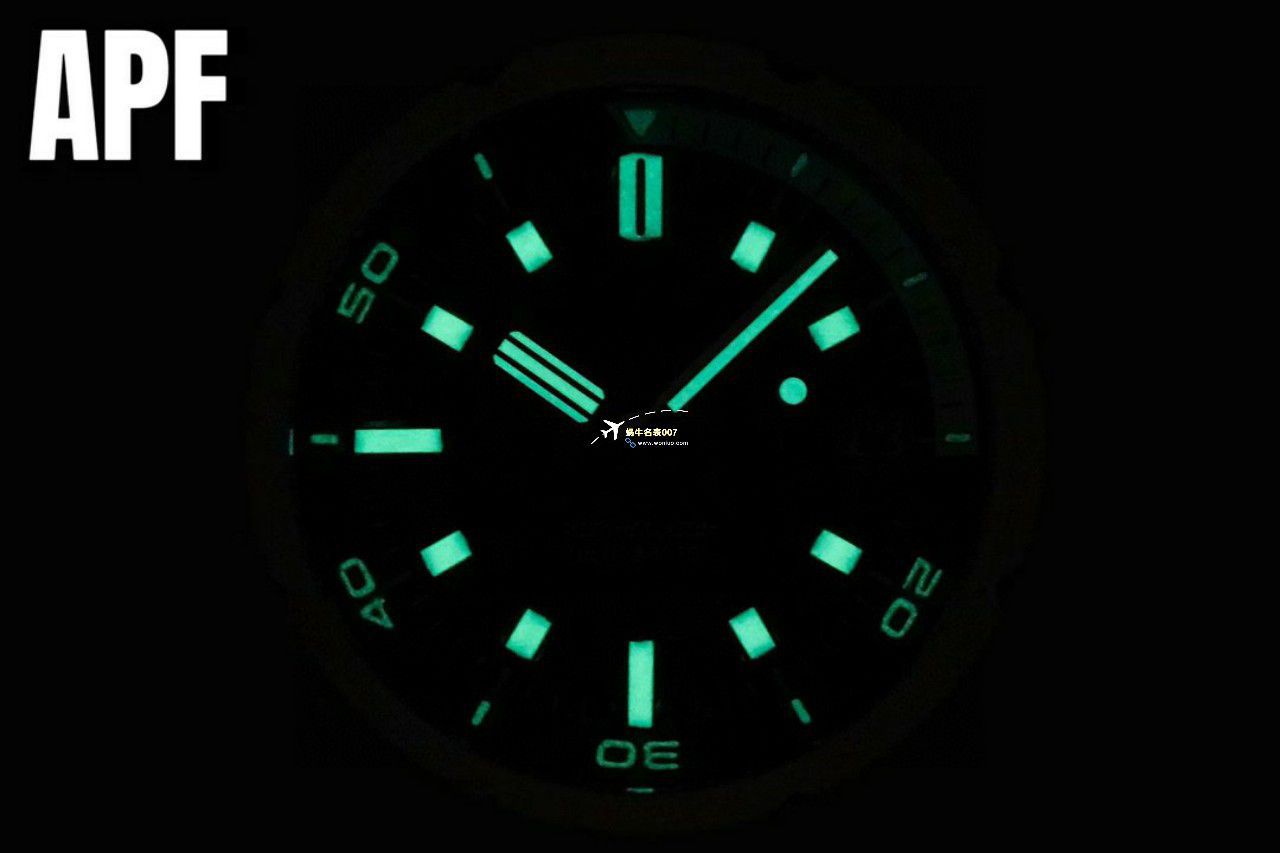 APF厂一比一顶级复刻高仿手表爱彼皇家橡树离岸型15720ST.OO.A027CA.01四颜面腕表 / AP230