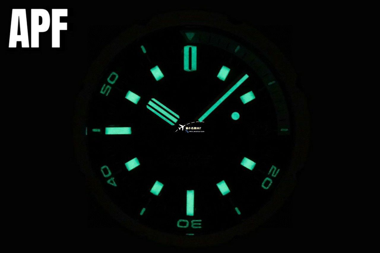 APF厂一比一顶级复刻高仿手表爱彼皇家橡树离岸型15720ST.OO.A027CA.01四颜面腕表 / AP230