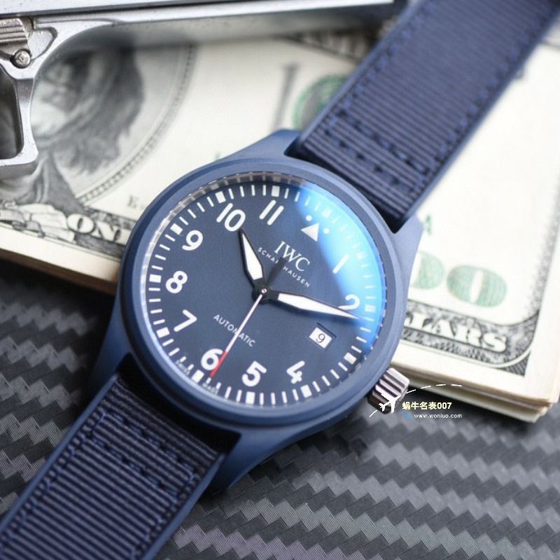 V7厂一比一高仿万国手表“劳伦斯体育公益基金会”特别版和TOP GUN IW326906
