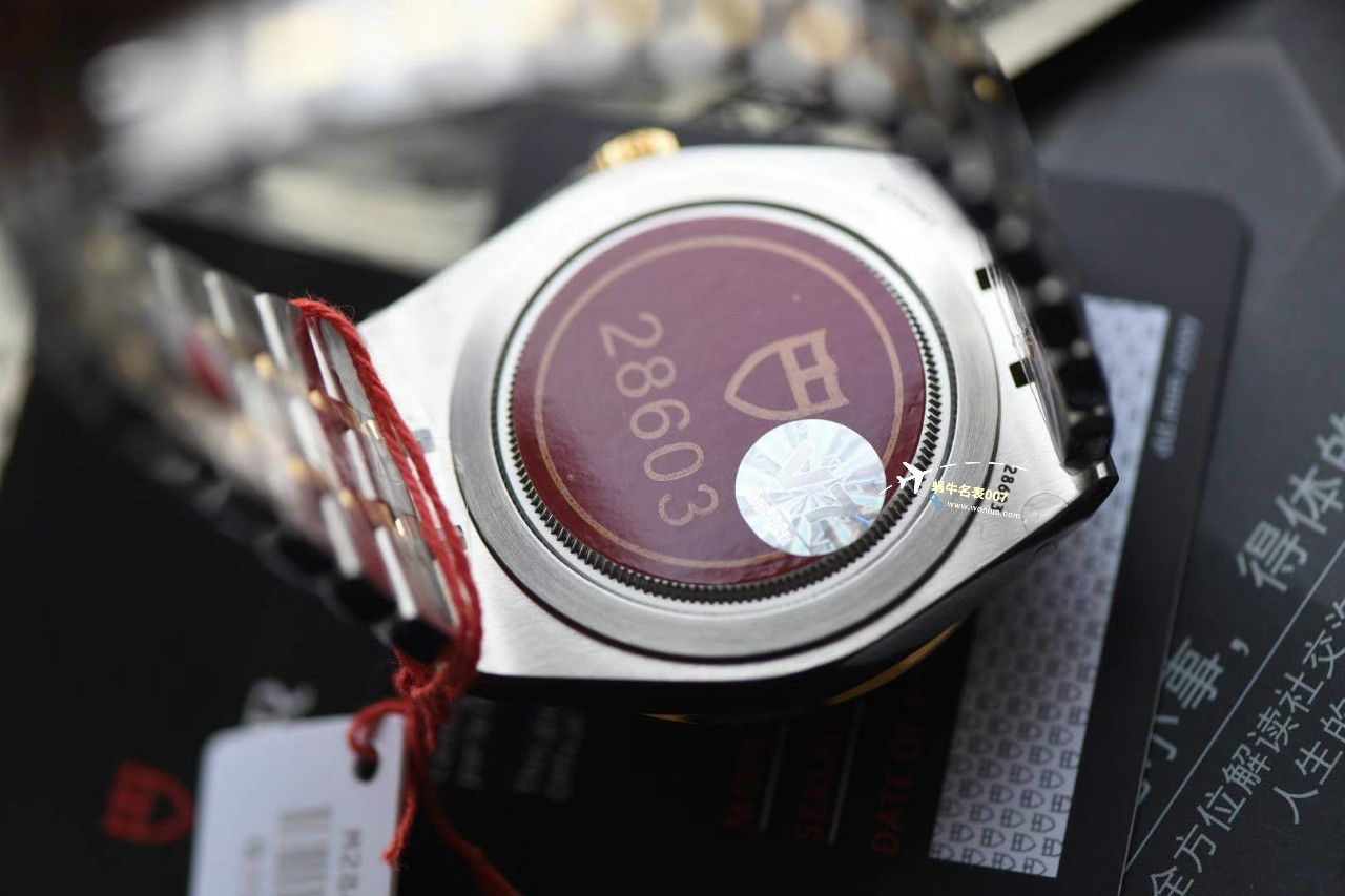 V7厂帝舵皇家系列M28603-0001一比一高精仿复刻腕表 / DT081