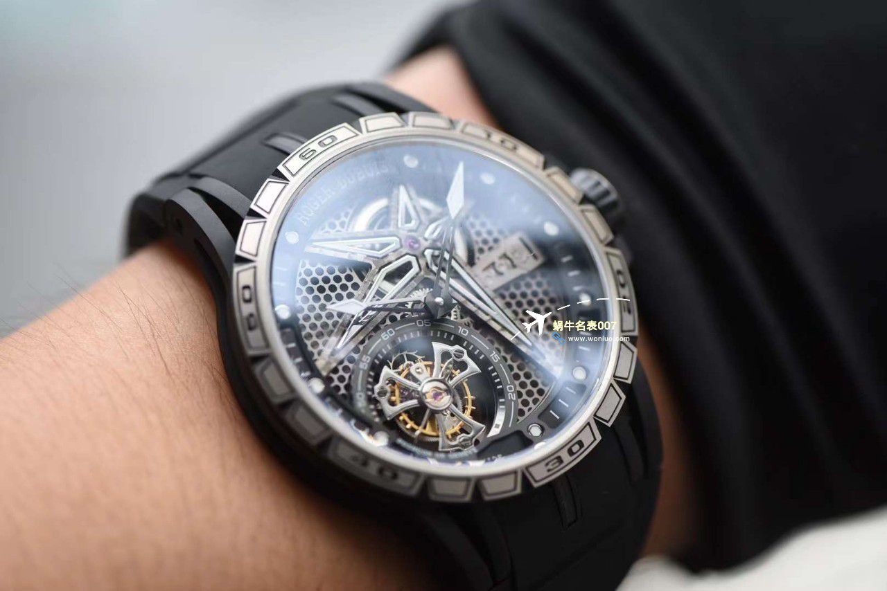 视频评测BBR厂新款罗杰杜彼王者竞速倍耐力单行顶级复刻高仿陀飞轮RDDBEX0815腕表 / LJ095