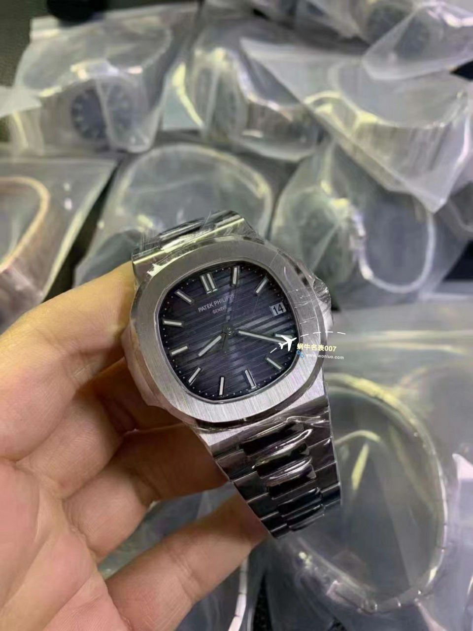 【视频评测】3K一体机百达翡丽绿面鹦鹉螺一比一高仿复刻5711/1A-014手表 / BD386