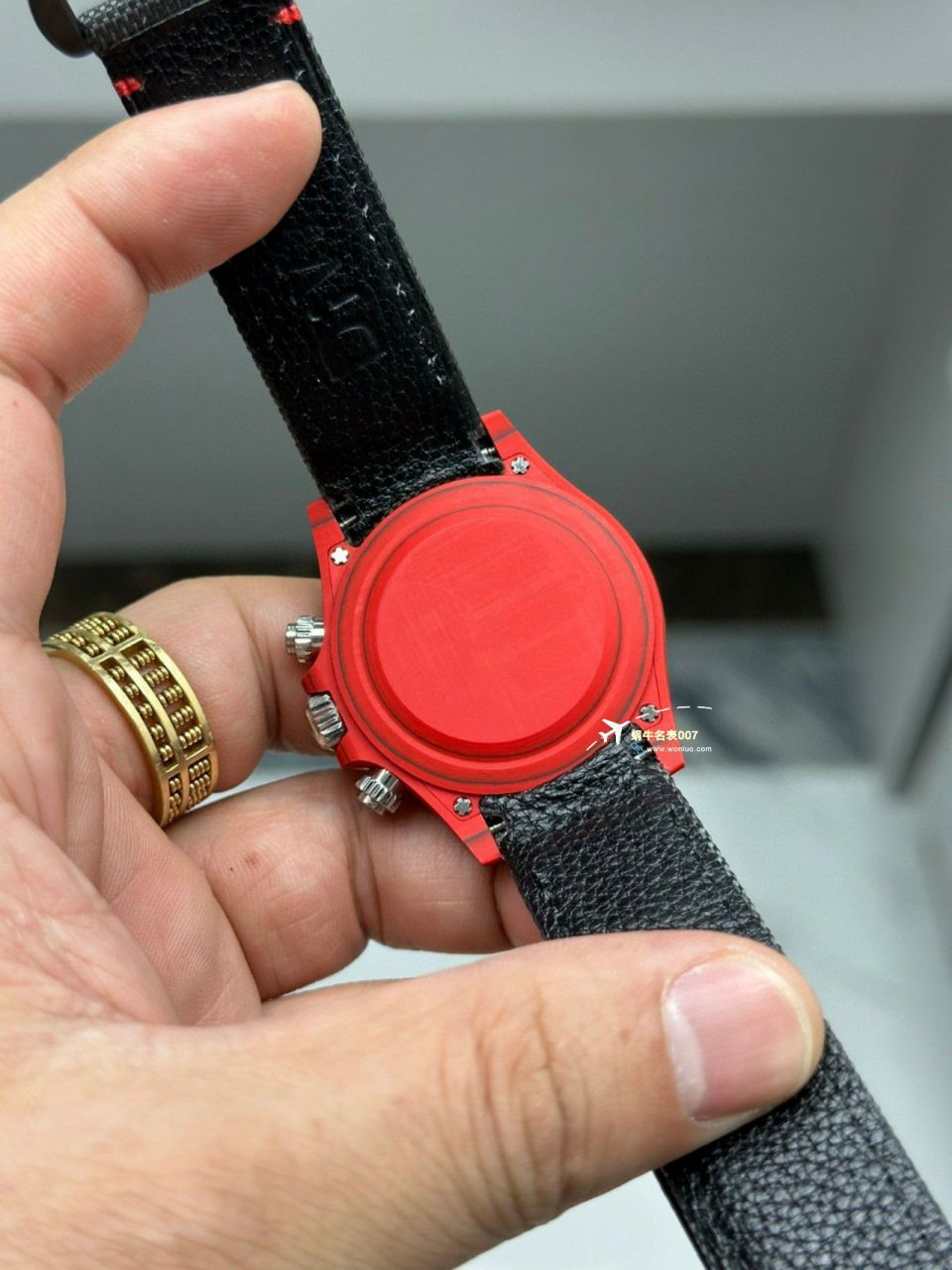 【视频评测】一比一顶级复刻高仿手表Diw顶配碳纤维迪通拿 / R808