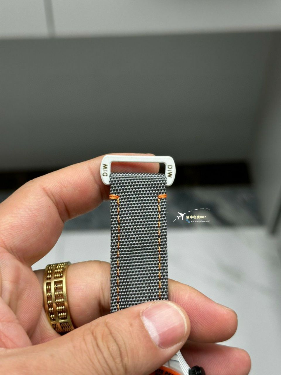 【视频评测】一比一顶级复刻高仿手表Diw顶配碳纤维迪通拿 / R808