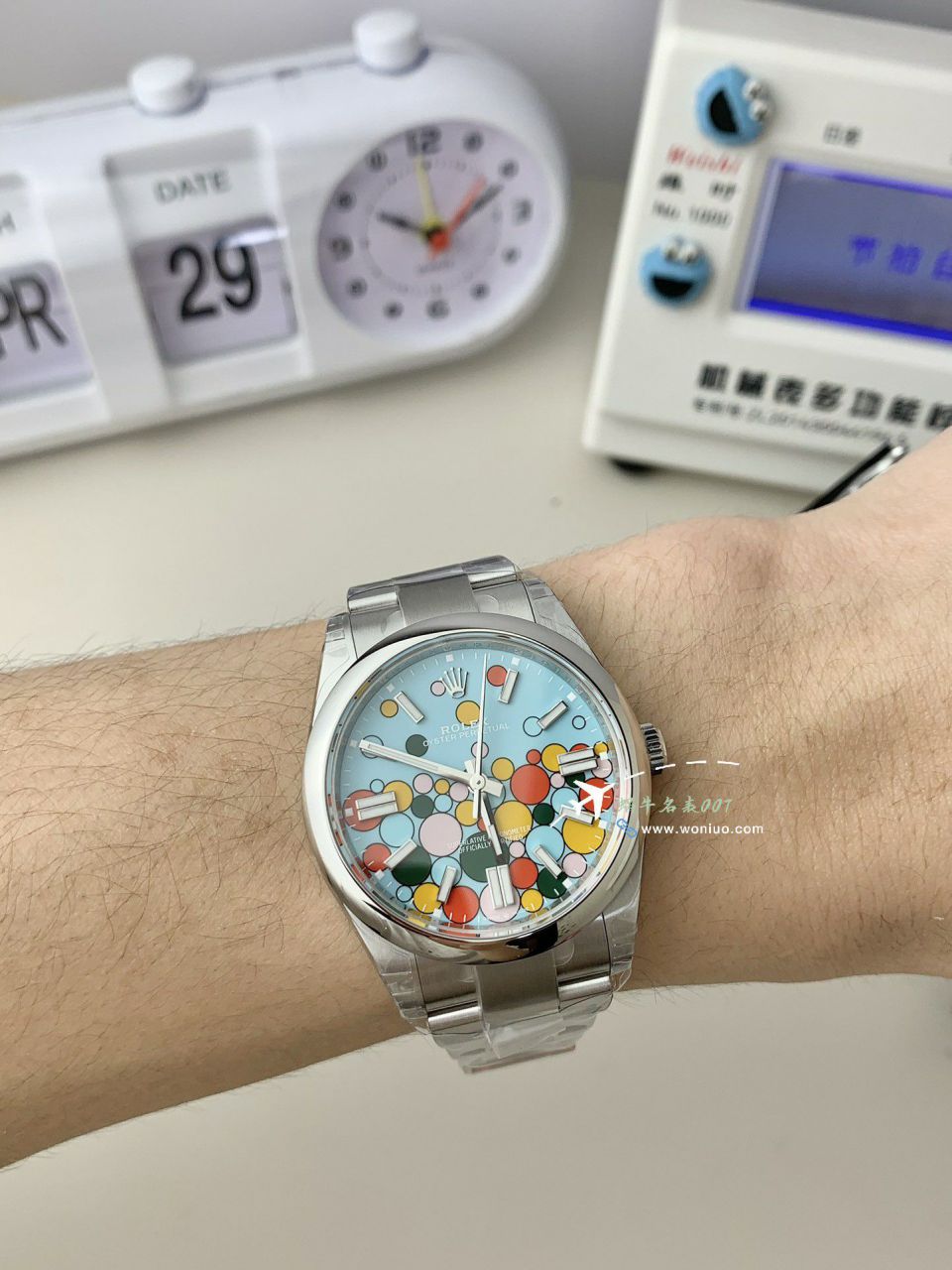 VS劳力士蚝式恒动41毫米m124300-0008一比一复刻高仿气球泡泡手表 / R858