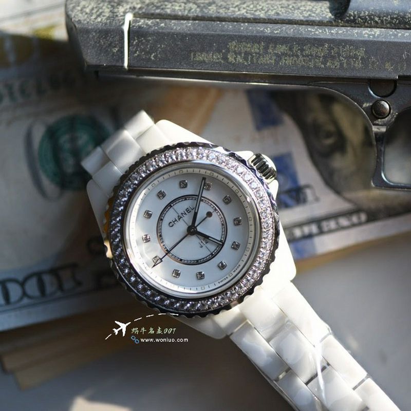 视频评测香奈儿J12系列H6418最好的超a高仿女士手表