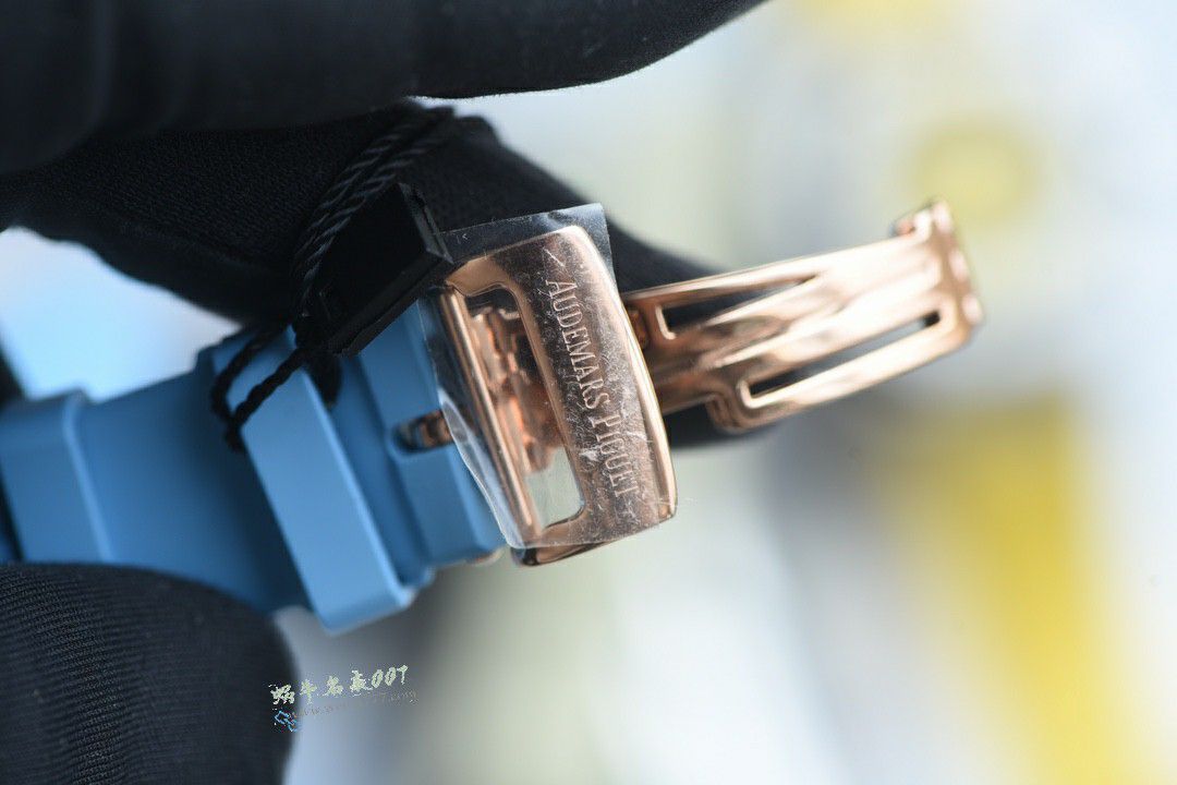 Duck爱彼皇家橡树离岸型最好高仿女表26231OR.ZZ.D003CA.01腕表 / AP302