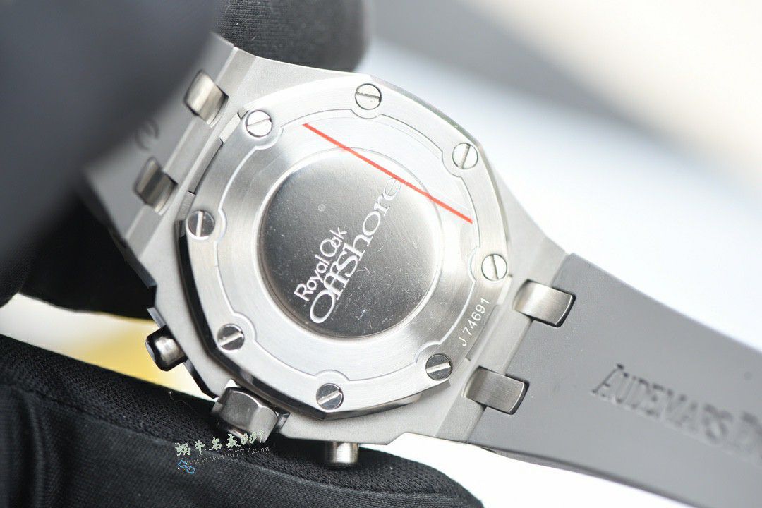 Duck爱彼皇家橡树离岸型最好高仿女表26231OR.ZZ.D003CA.01腕表 / AP302