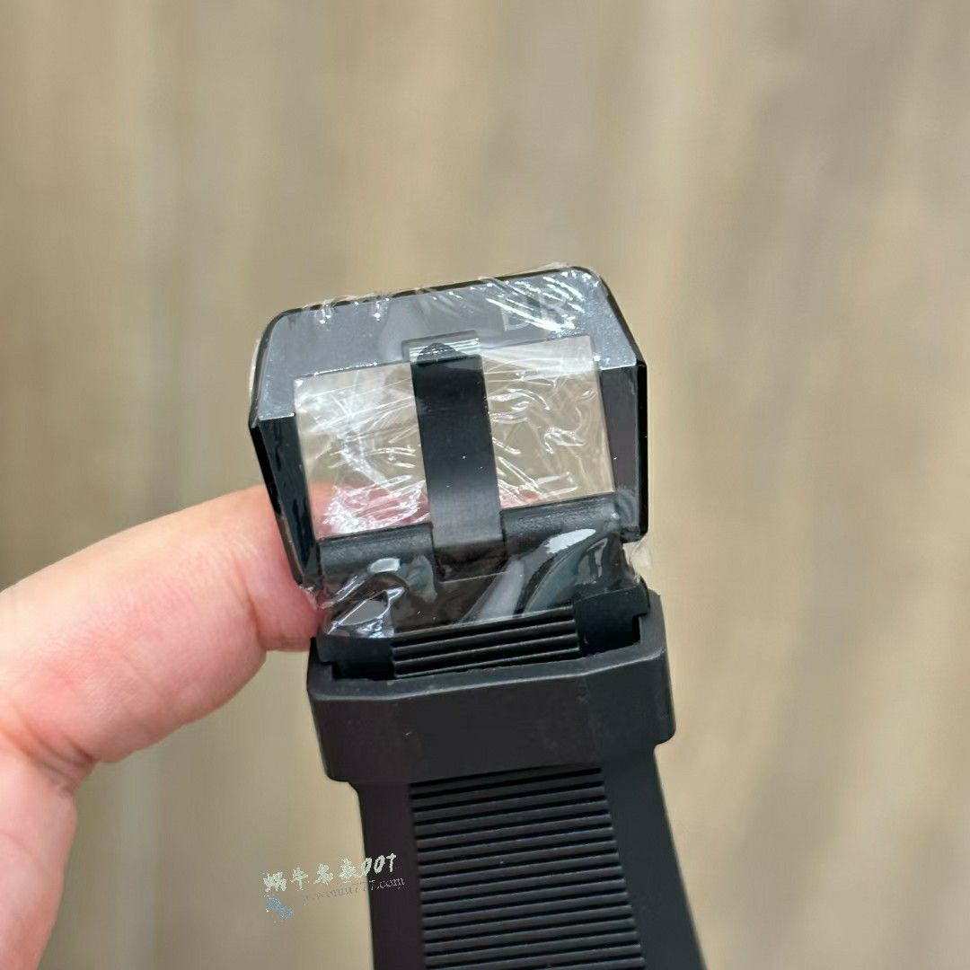 M+一比一复刻柏莱士INSTRUMENTS系列BR03A-D-LM-CE/SRB腕表 / BR060