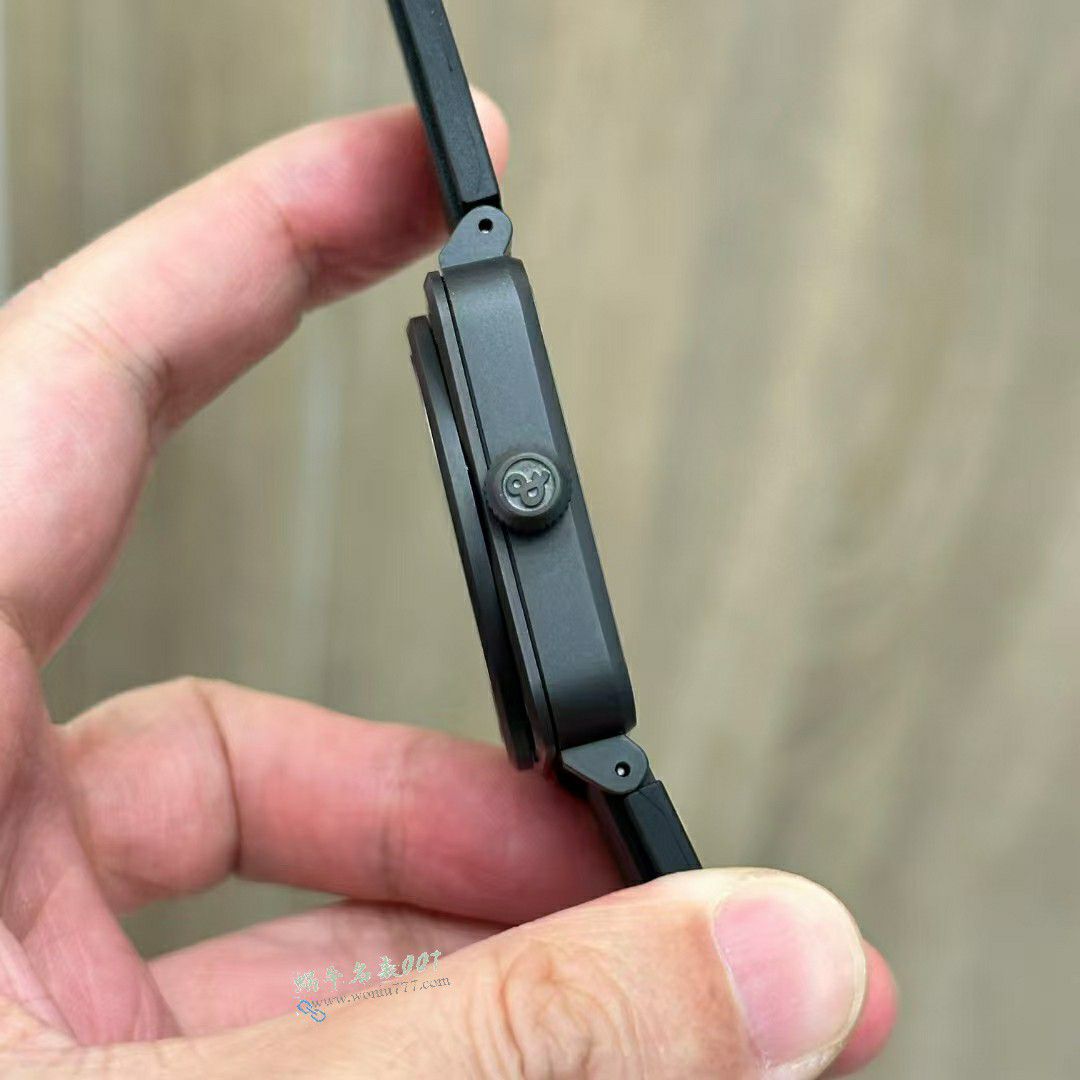 M+厂顶级复刻柏莱士INSTRUMENTS系列BR03A-HRZ-CE腕表 / BR062