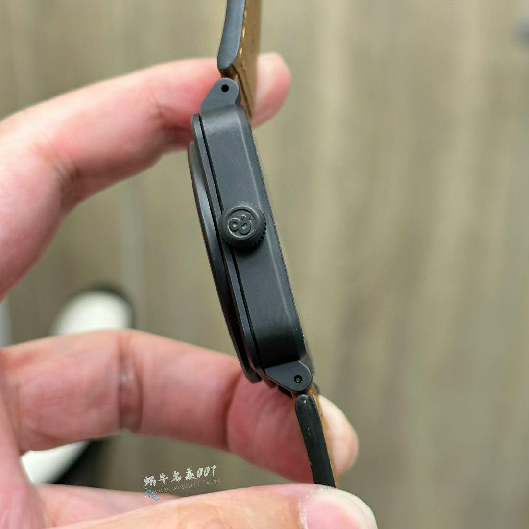 M+柏莱士一比一复刻手表INSTRUMENTS系列BR03A-HER-CE/SCA腕表 / BR066