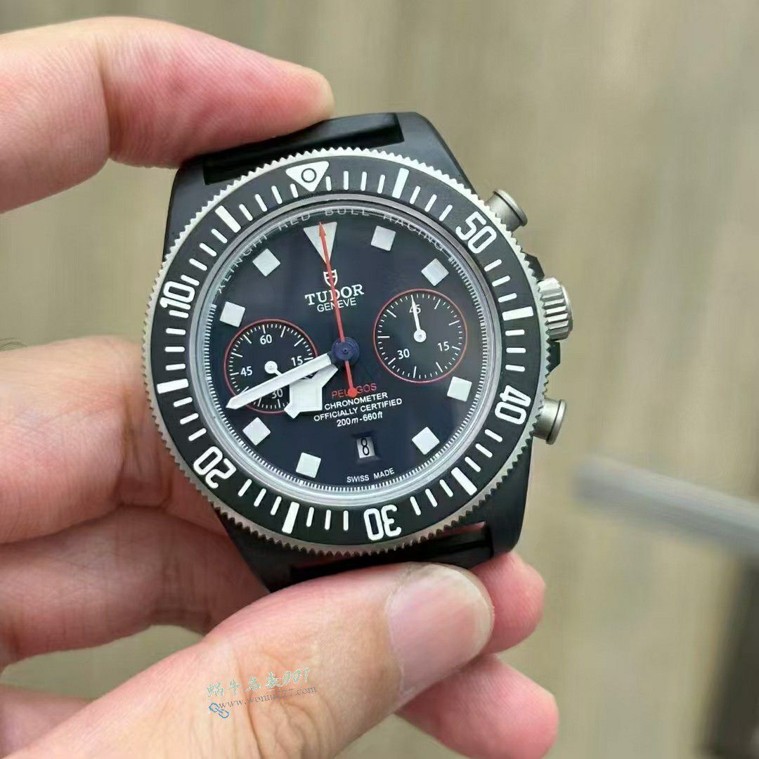 M+帝舵领潜型顶级复刻手表M25807KN-0001腕表