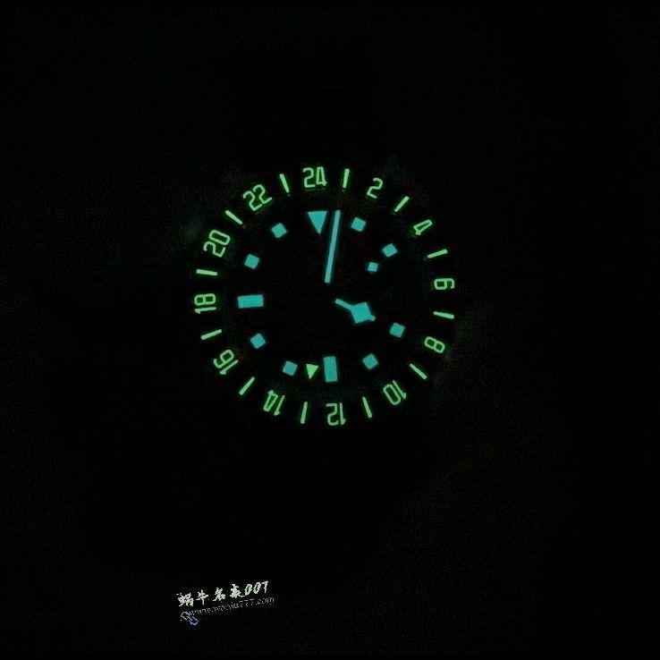 M+帝舵领潜型系列最好复刻手表网站M2542G247NU-0002腕表 / DT088