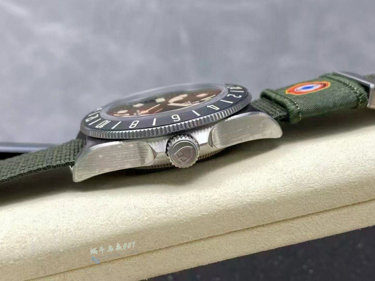 M+帝舵领潜型系列最好复刻手表网站M2542G247NU-0002腕表 / DT088