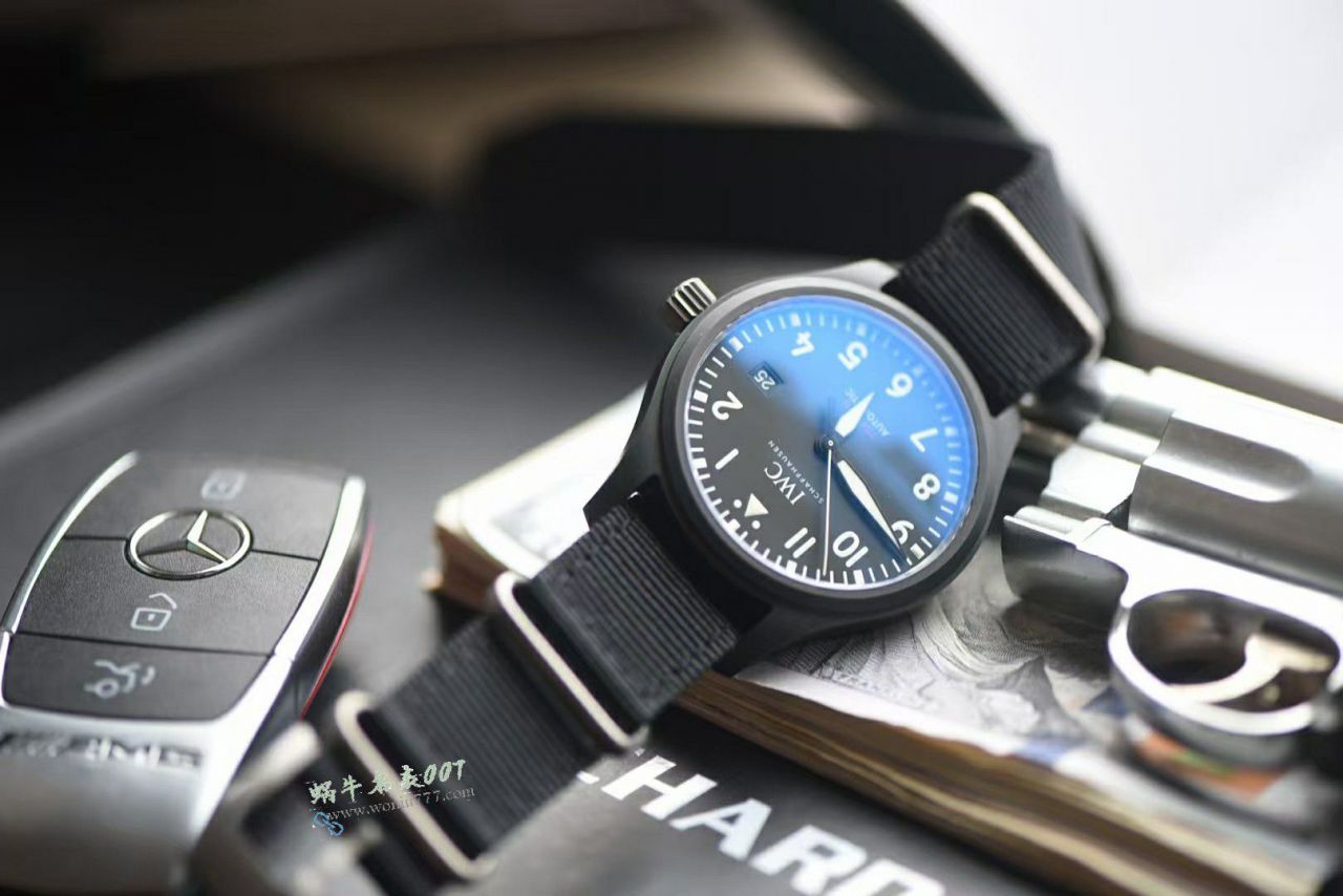 IWC万国表 TOP GUN飞行员一比一复刻高仿手表IW326901腕表 / WG650