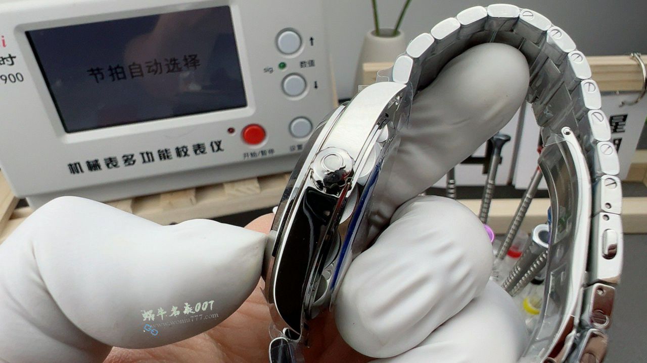 VS欧米茄渐变绿松石海马150顶级复刻220.10.41.21.03.006腕表 / VS826