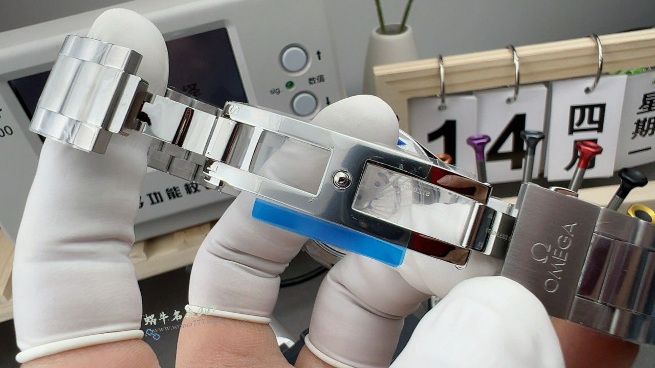 VS欧米茄渐变绿松石海马150顶级复刻220.10.41.21.03.006腕表 / VS826