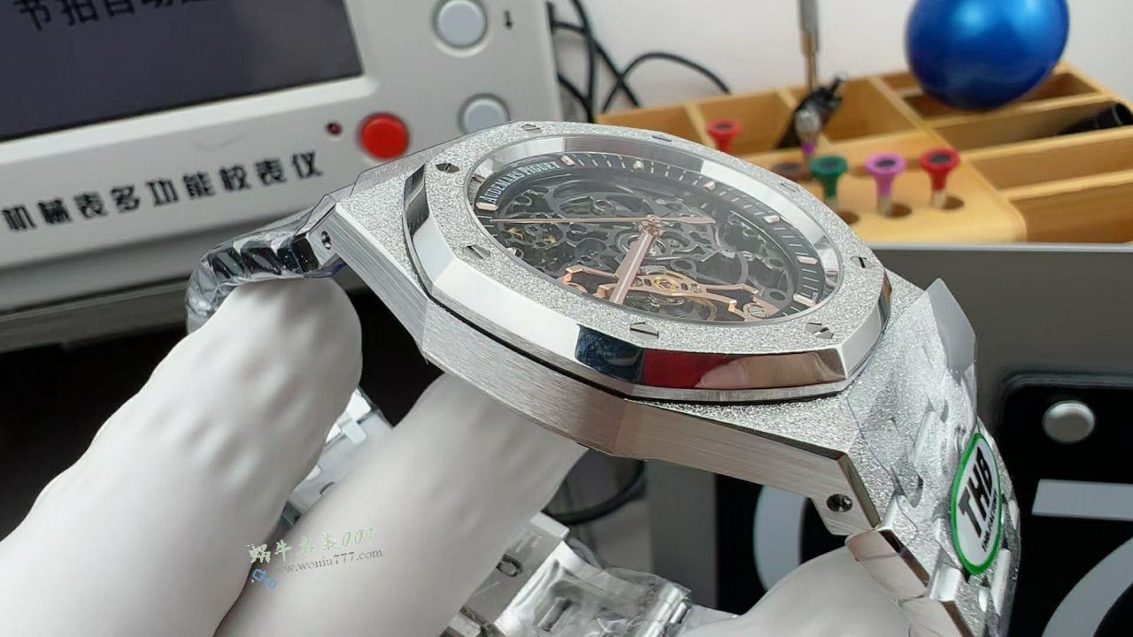 THB爱彼皇家橡树一比一复刻手表15407BC.GG.1224BC.01腕表 / AP312