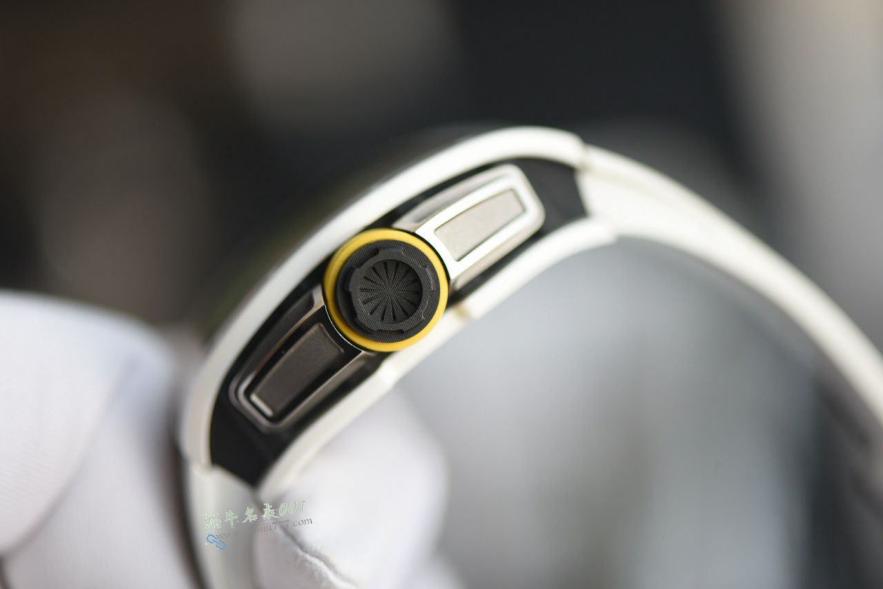 理查米尔RICHARD MILLE超级复刻手表VAUCHER机芯RM 61-01 BLACK腕表 / RM061A