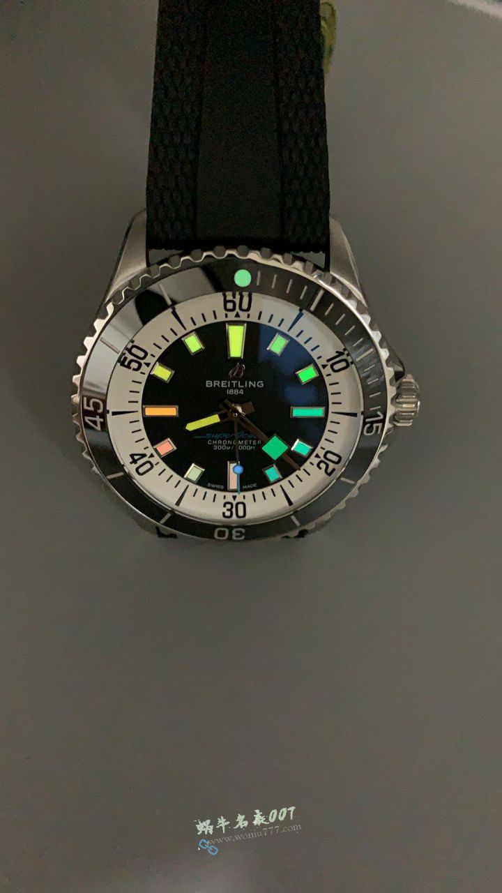 BLS百年灵彩虹超级海洋系列一比一复刻手表网站A17375211B2S4腕表 / BL212