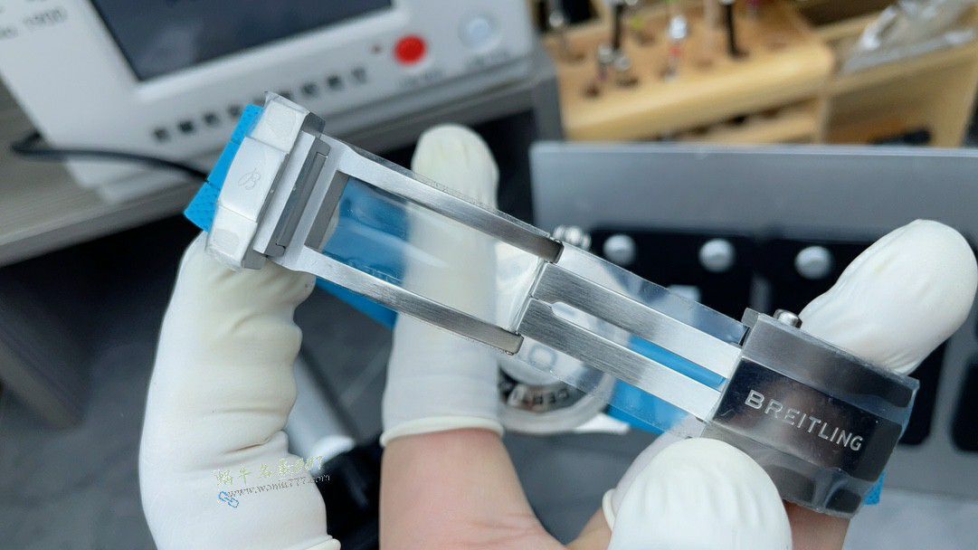 BLS百年灵彩虹超级海洋复刻手表A17375211B2S3腕表 / BL213