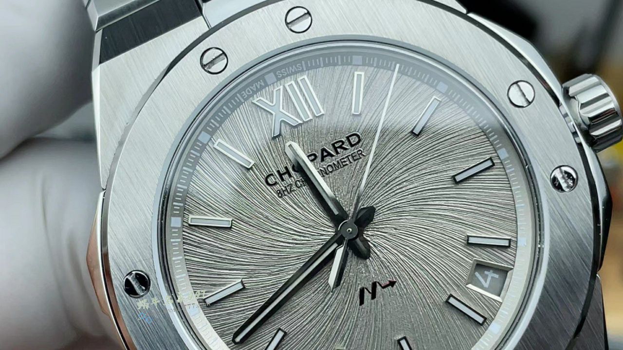 GH萧邦雪山傲翼高仿手表298600-3002腕表 / XB091