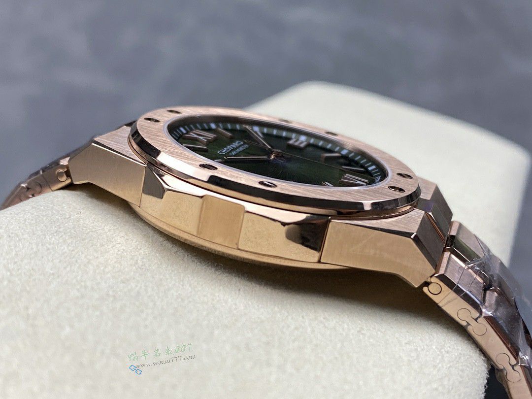 GH萧邦雪山傲翼集合 / XB092