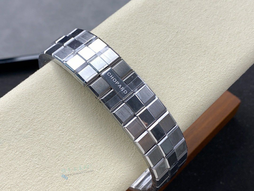 GH萧邦雪山傲翼集合 / XB092