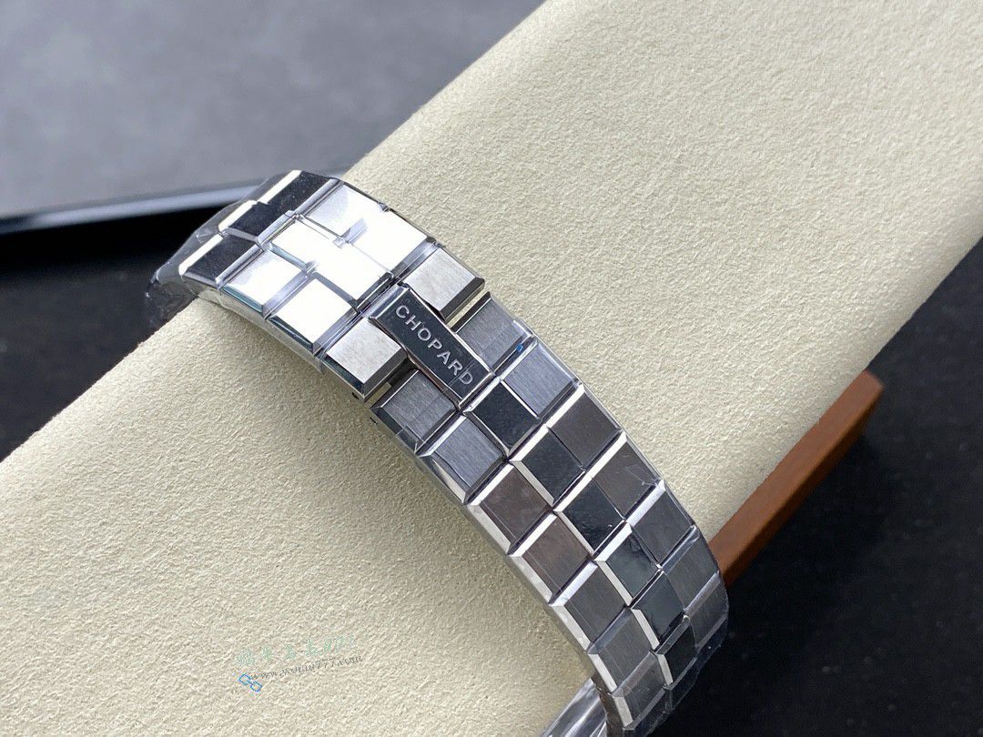 GH萧邦雪山傲翼集合 / XB092