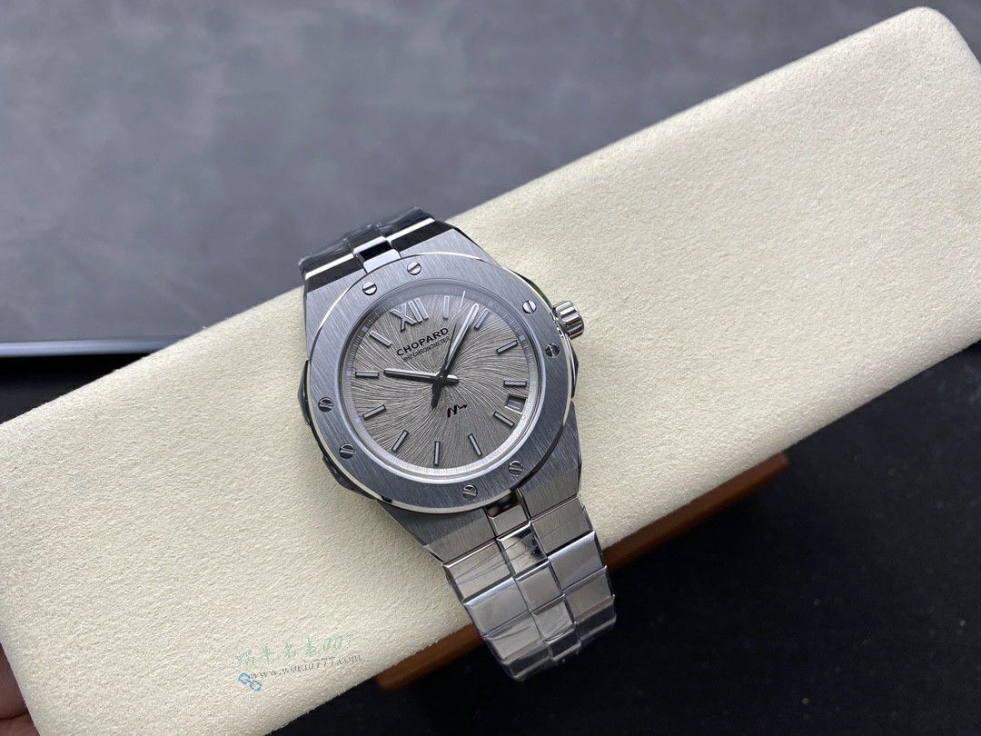 GH萧邦雪山傲翼集合 / XB092