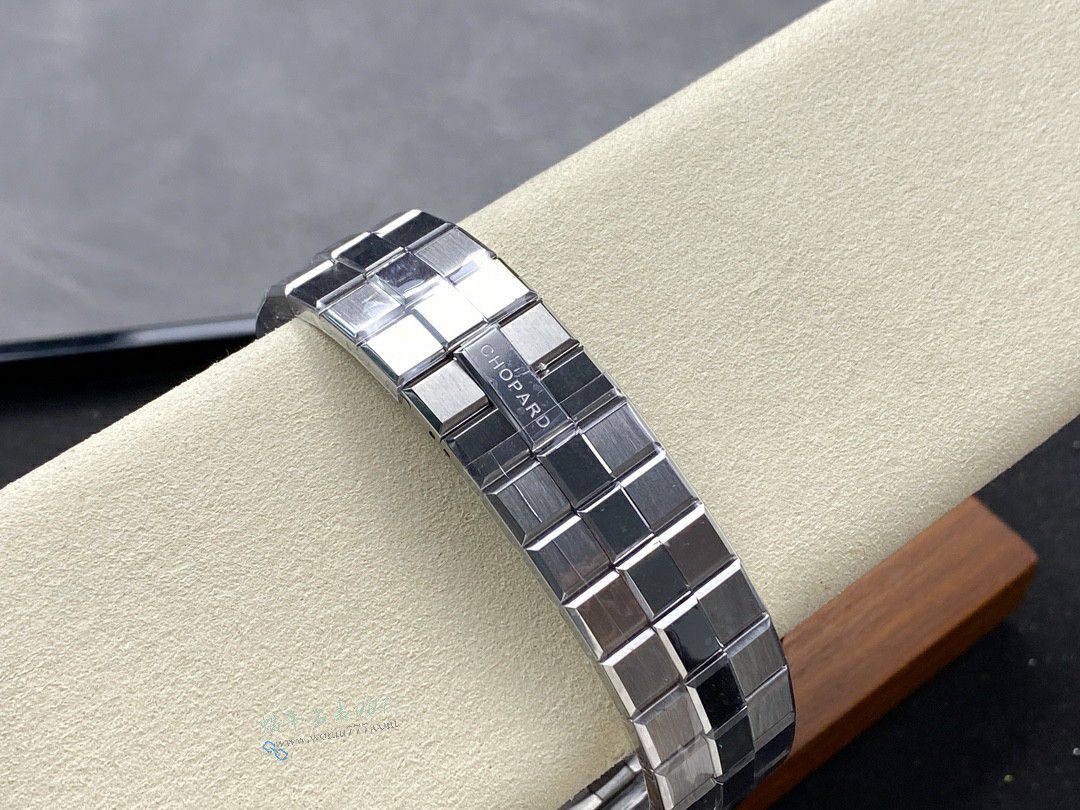 GH萧邦雪山傲翼集合 / XB092