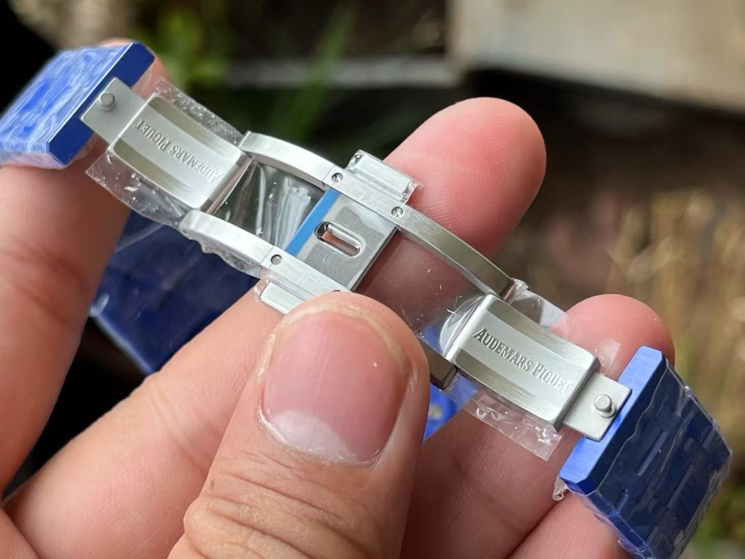 APS新品爱彼cal.4302一体机15500全陶瓷款式手表全新到货 / AP322