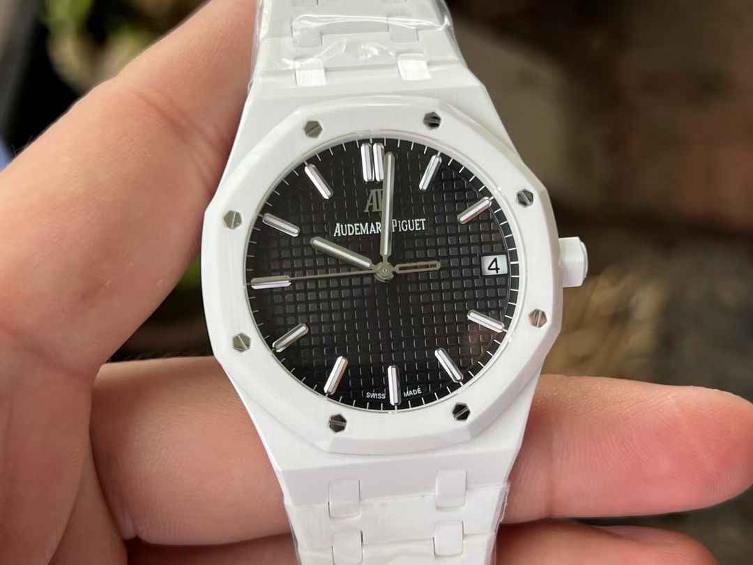 APS新品爱彼cal.4302一体机15500全陶瓷款式手表全新到货 / AP322