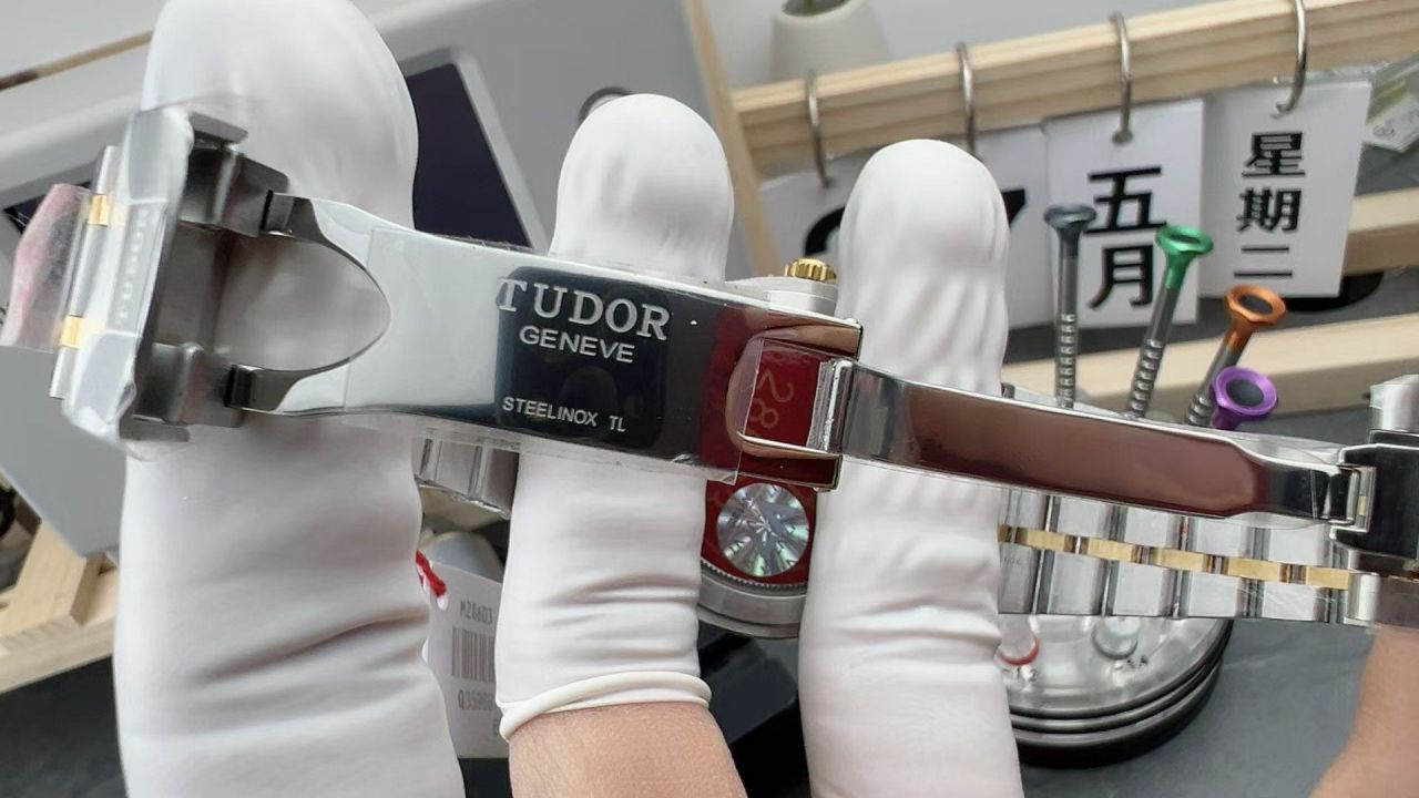 V7厂帝舵皇家系列顶级复刻手表M28603-0003腕表 / DT089