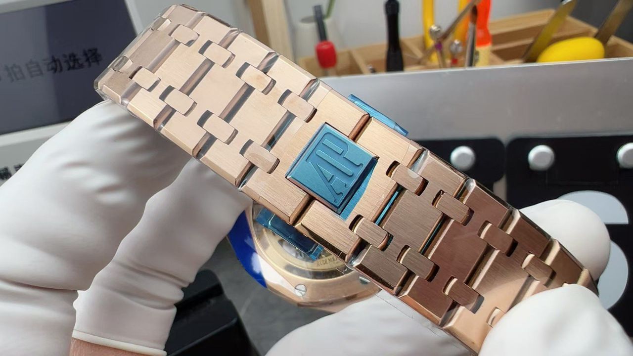 APS厂爱彼皇家橡树系列15510OR.OO.1320OR.03腕表 / AP327