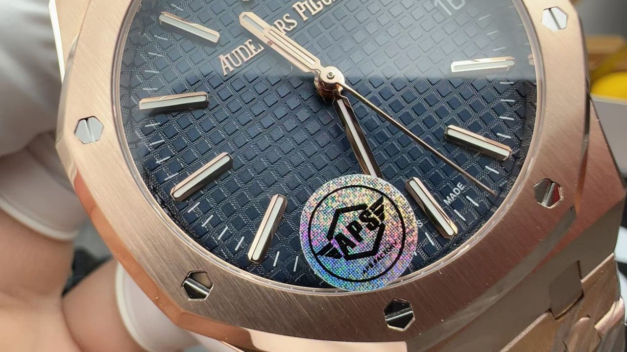 APS厂爱彼皇家橡树系列15510OR.OO.1320OR.03腕表 / AP327