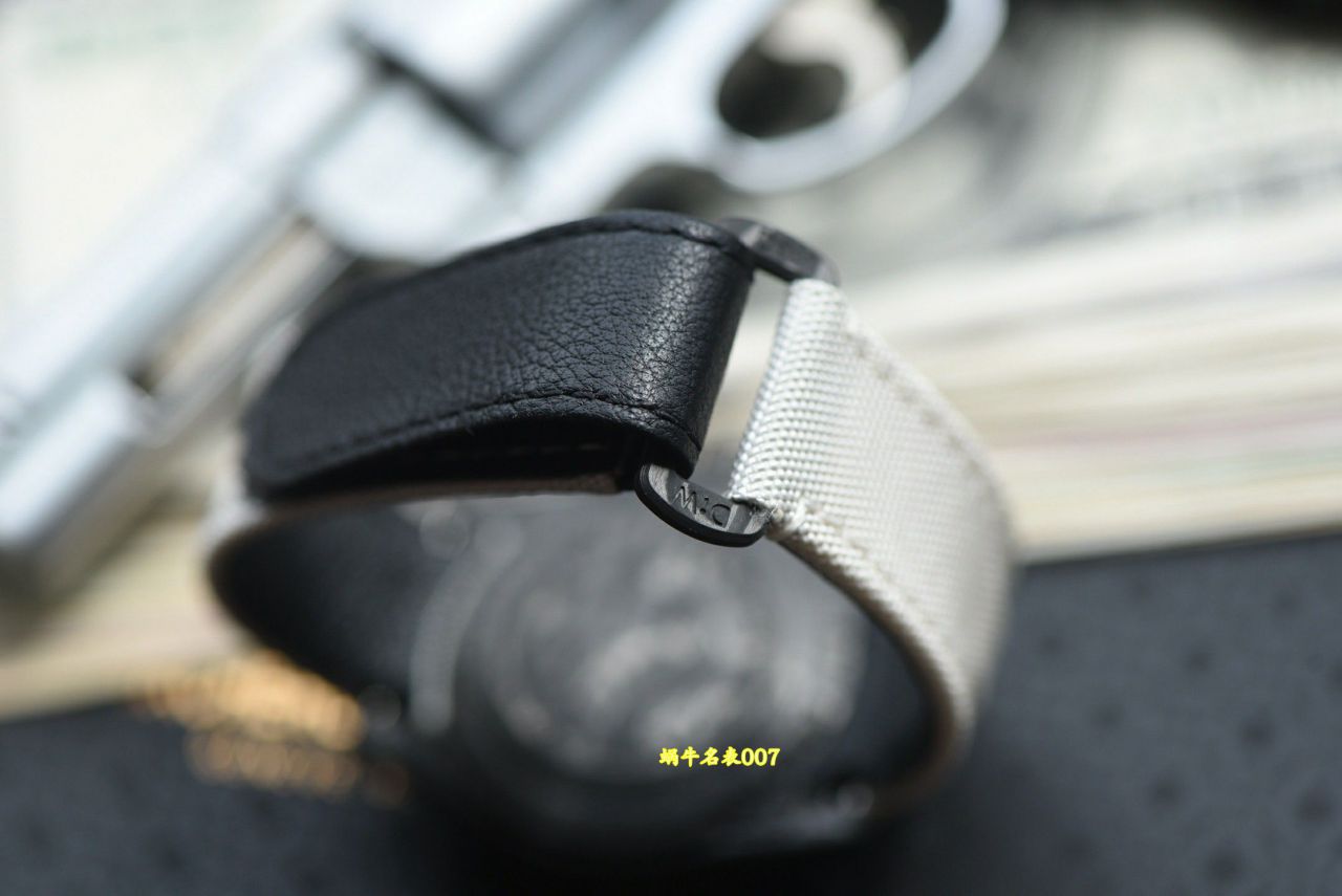 N厂行业最高版本Diw定制版ROLEX劳力士迪通拿全碳纤维壳腕表 / R989