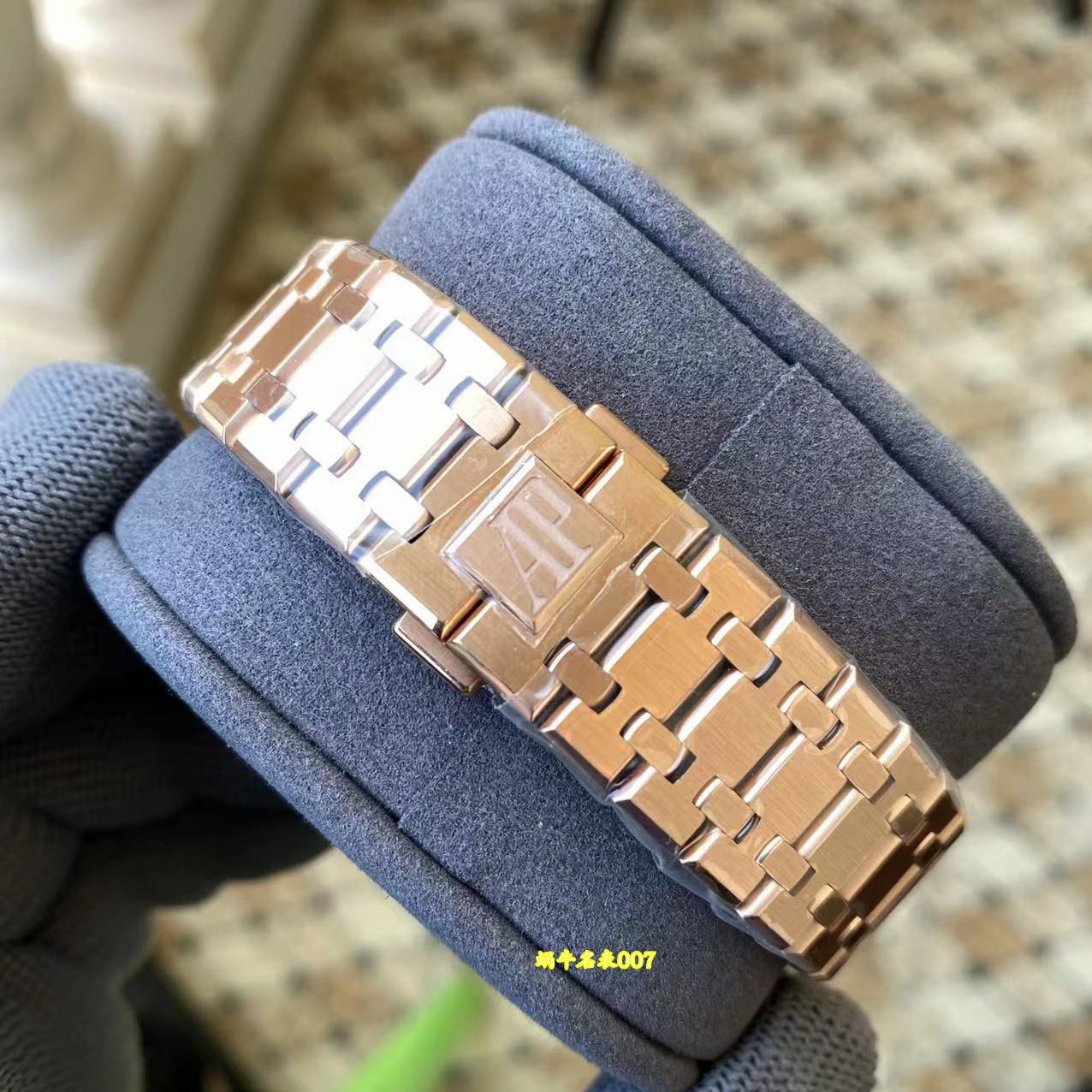 APS厂爱彼皇家橡树顶级复刻手表26574OR.OO.1220OR.01腕表 / AP335