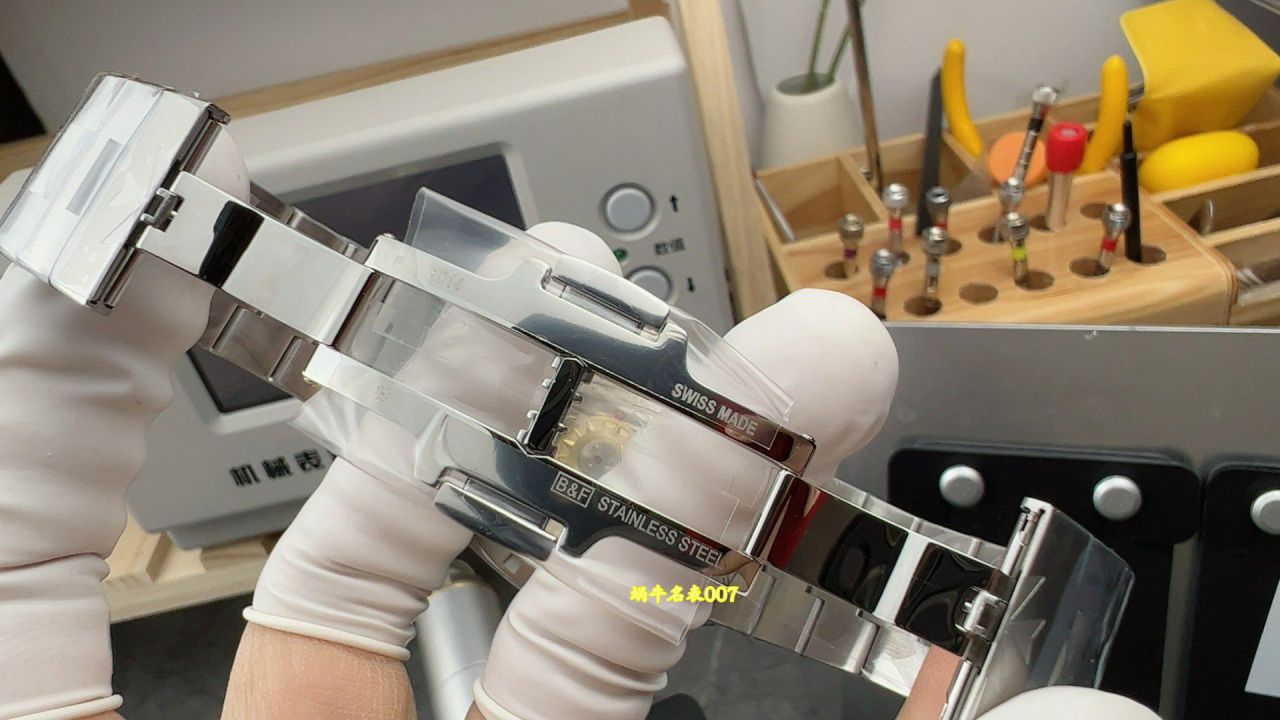 GR江诗丹顿纵横四海系列7920V/210R-B965，7900V/210A-B334腕表 / JS280