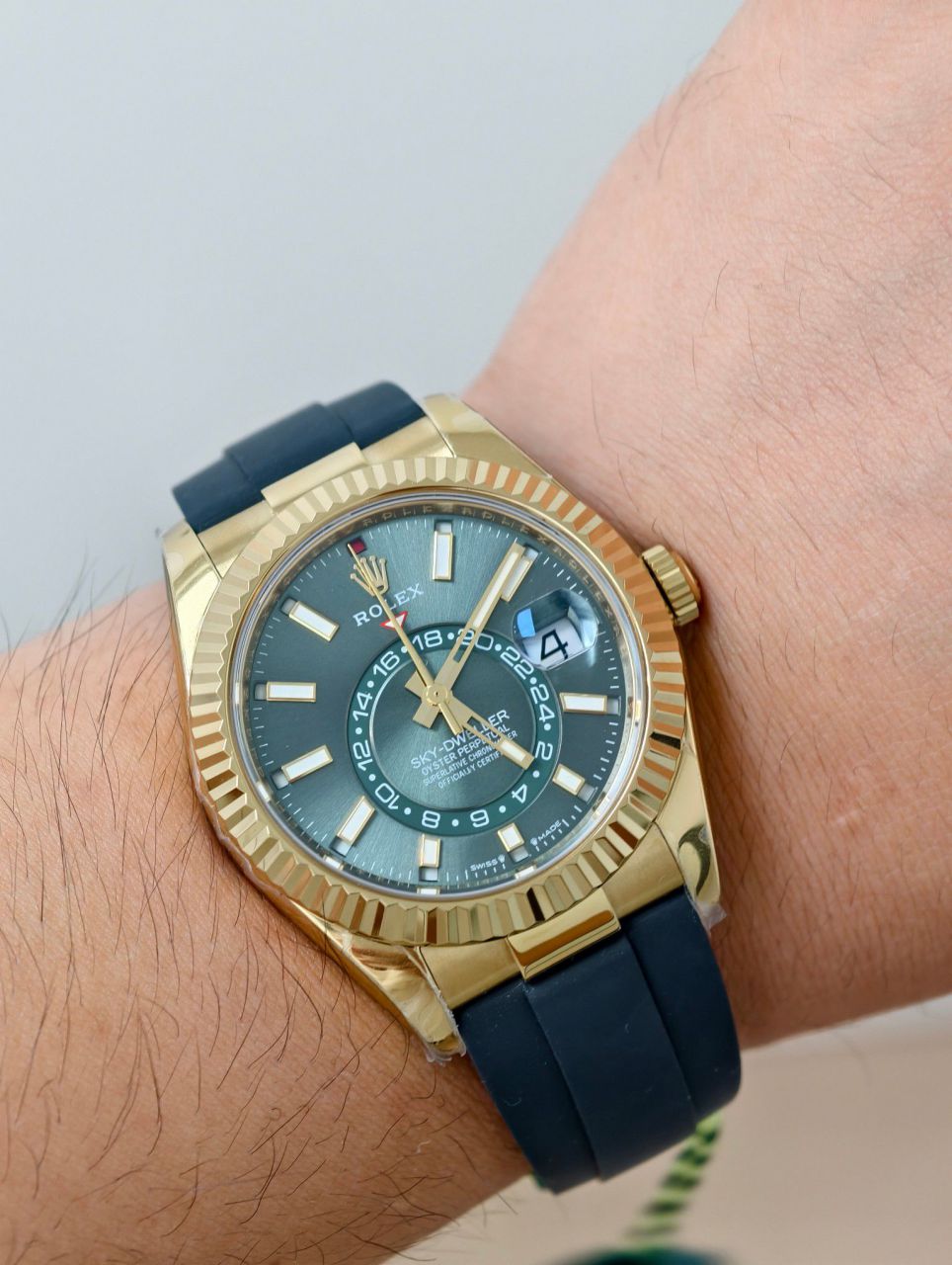 ZF天行者ROLEX劳力士Sky-Dweller 配重款玫瑰金绿面少量到货 / R997