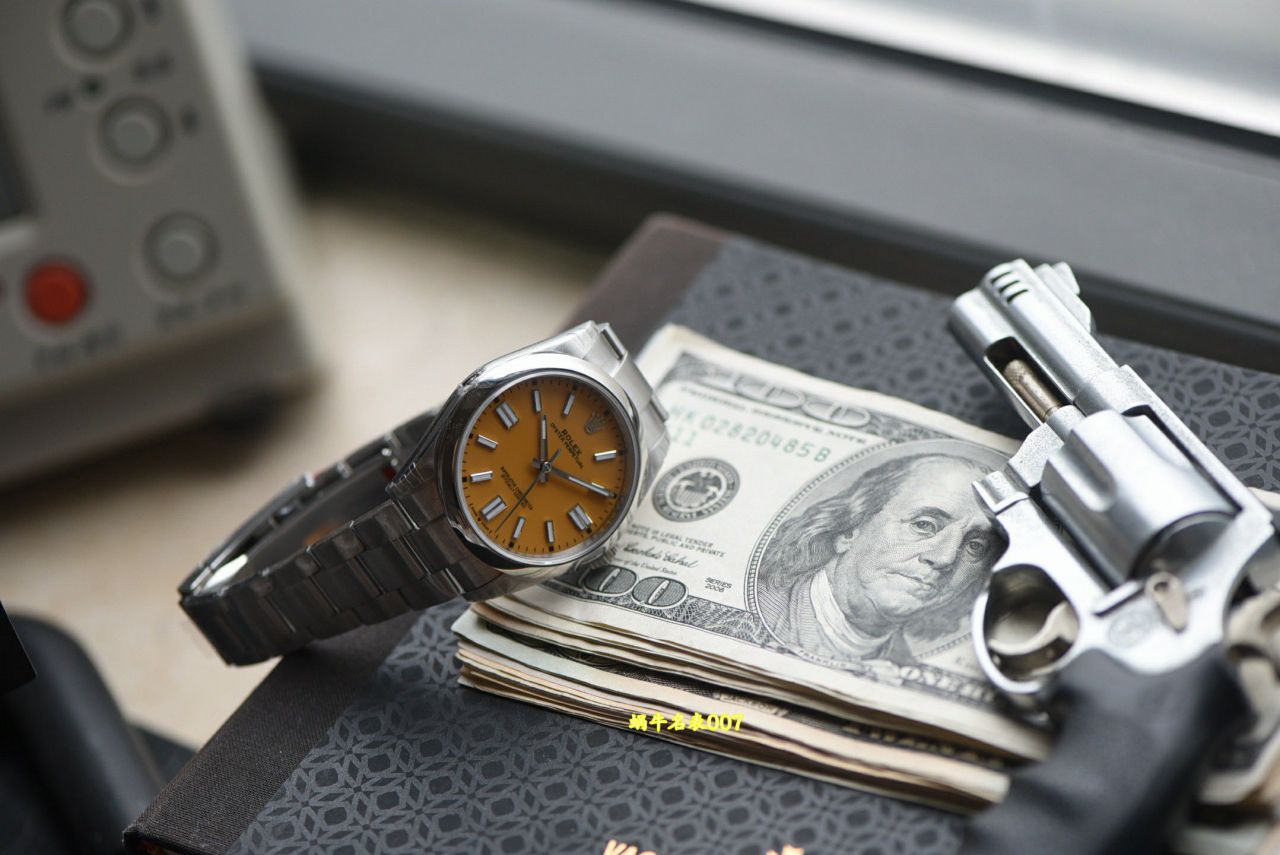 VS劳力士蚝式恒动41毫米m124300-0004腕表 / R1005