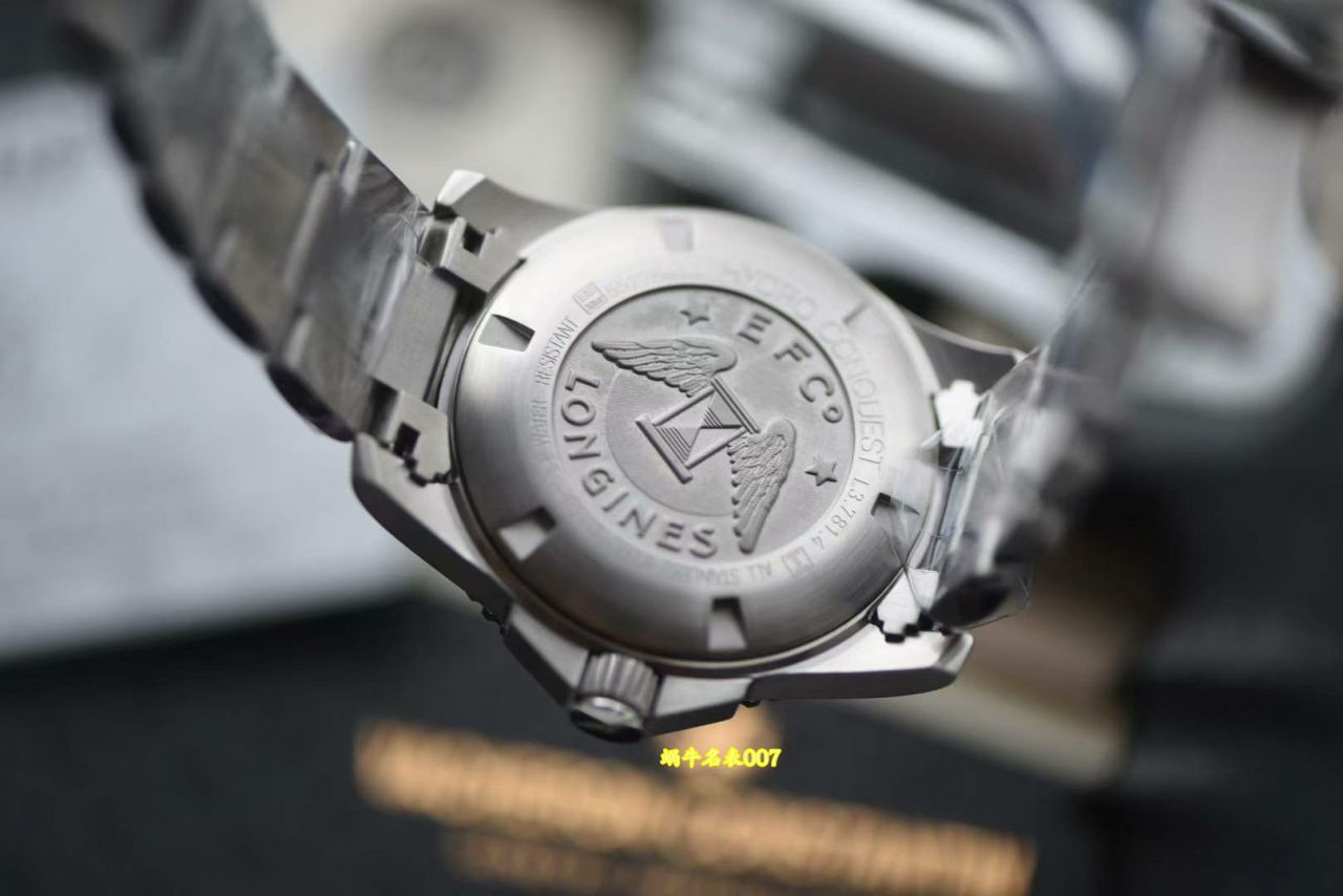 视频评测浪琴康卡斯复刻手表水鬼深绿色陶瓷表圈 / L187