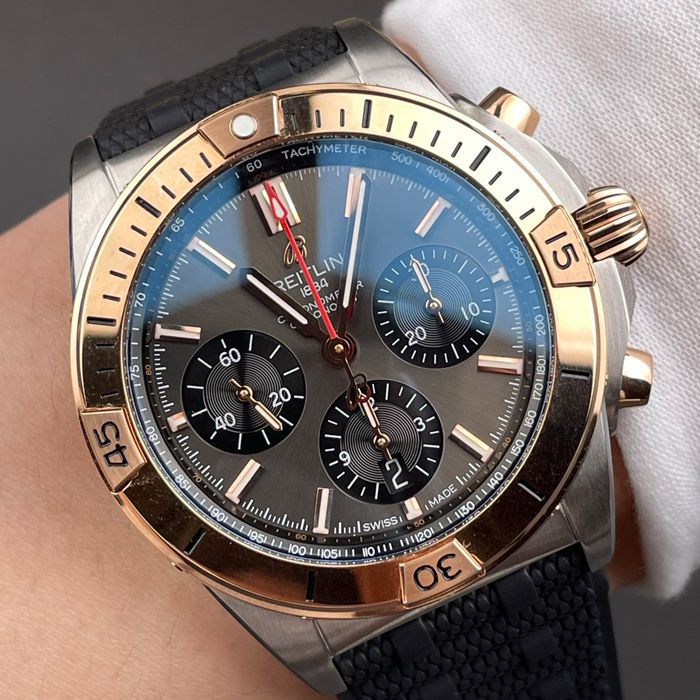 BLS厂百年灵机械计时系列UB0134101B1S1腕表