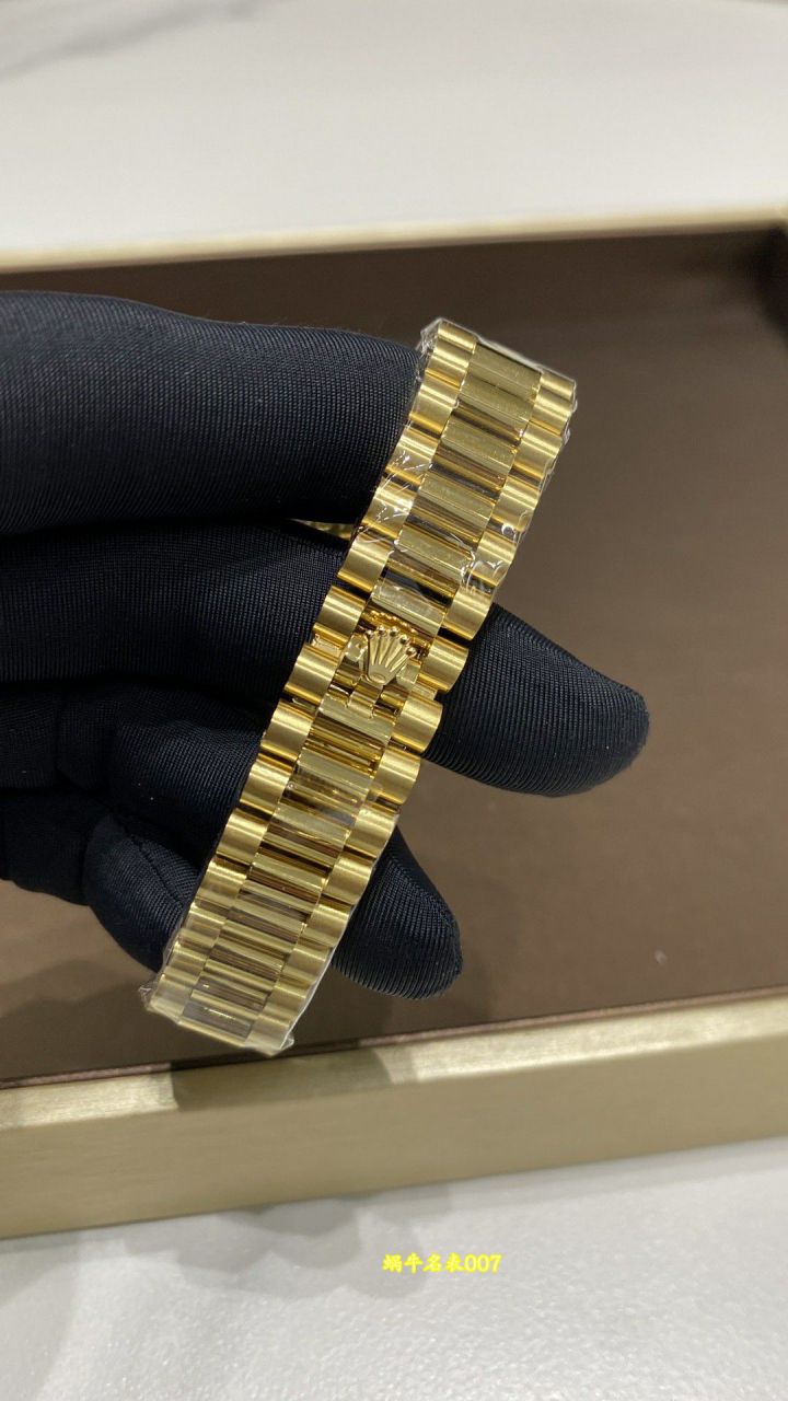 A+31mm蛇年限定渐变红劳力士日志女表278289RBR-0028，278278-0049，M278288RBR-0041 / R1027