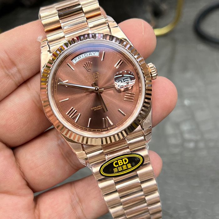 CBD配重劳力士星期日历型咖啡面m228235-0002腕表
