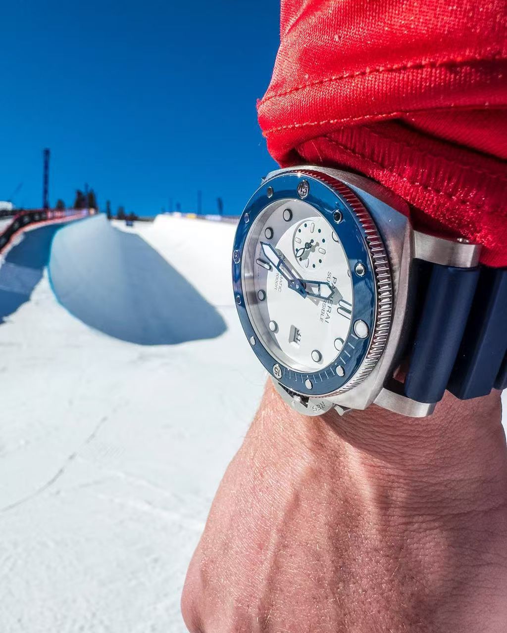 视频评测沛纳海潜行系列PAM01696，PAM1696腕表 / VSPAM01696