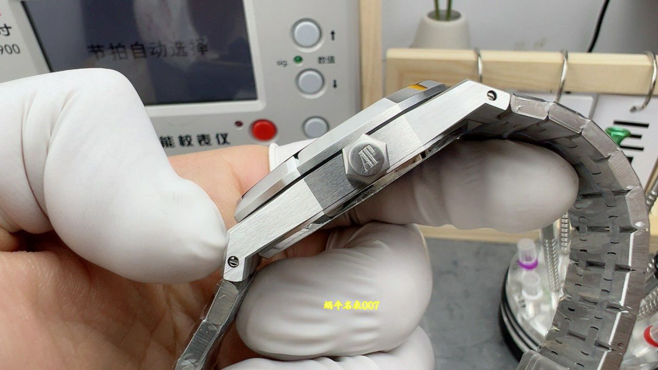 APS厂终极版爱彼皇家橡树白面15500ST.OO.1220ST.04腕表 / AP377