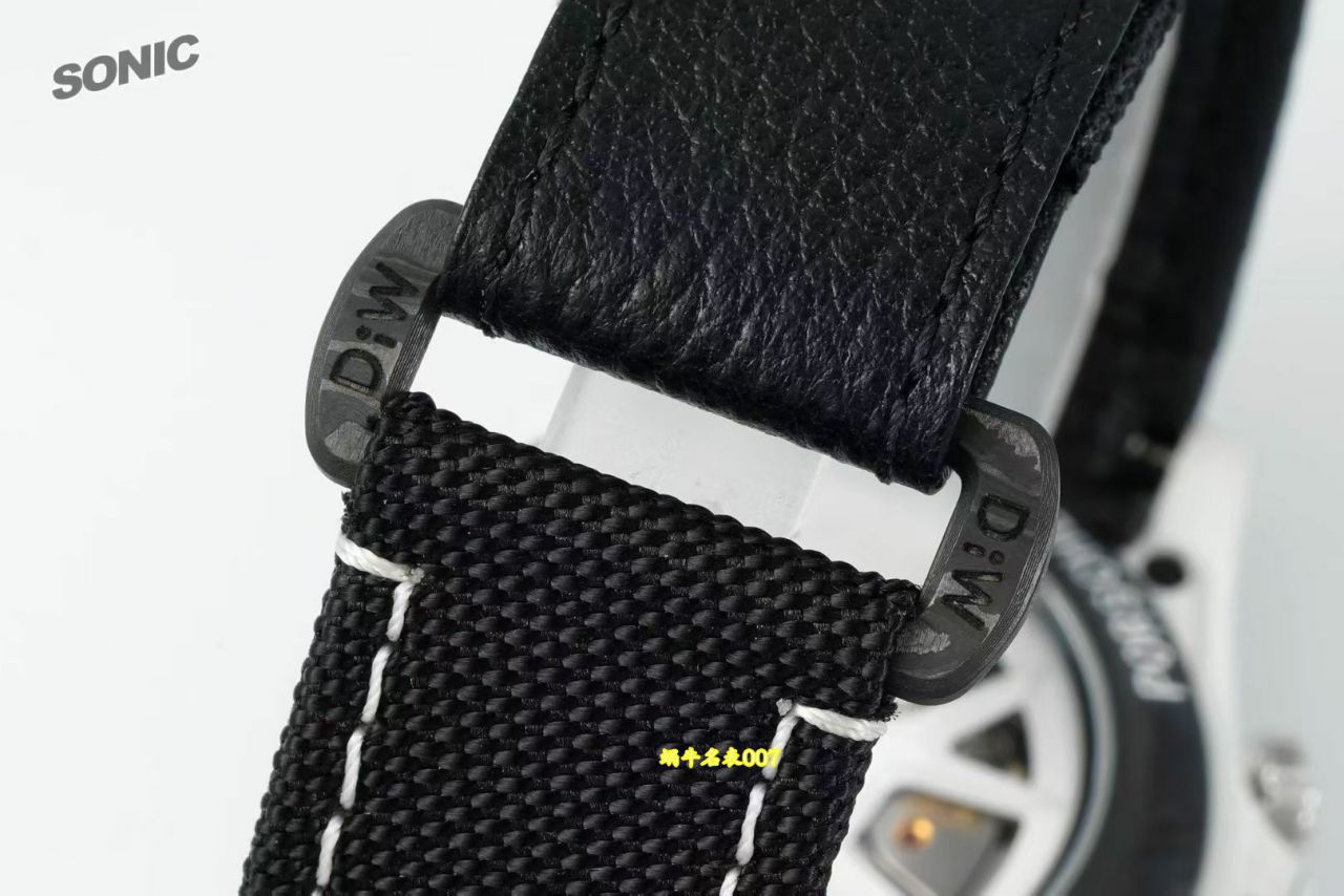 Sonic厂Diw和保时捷联名款911 S/T碳纤维劳力士迪通拿改装手表 / R1055