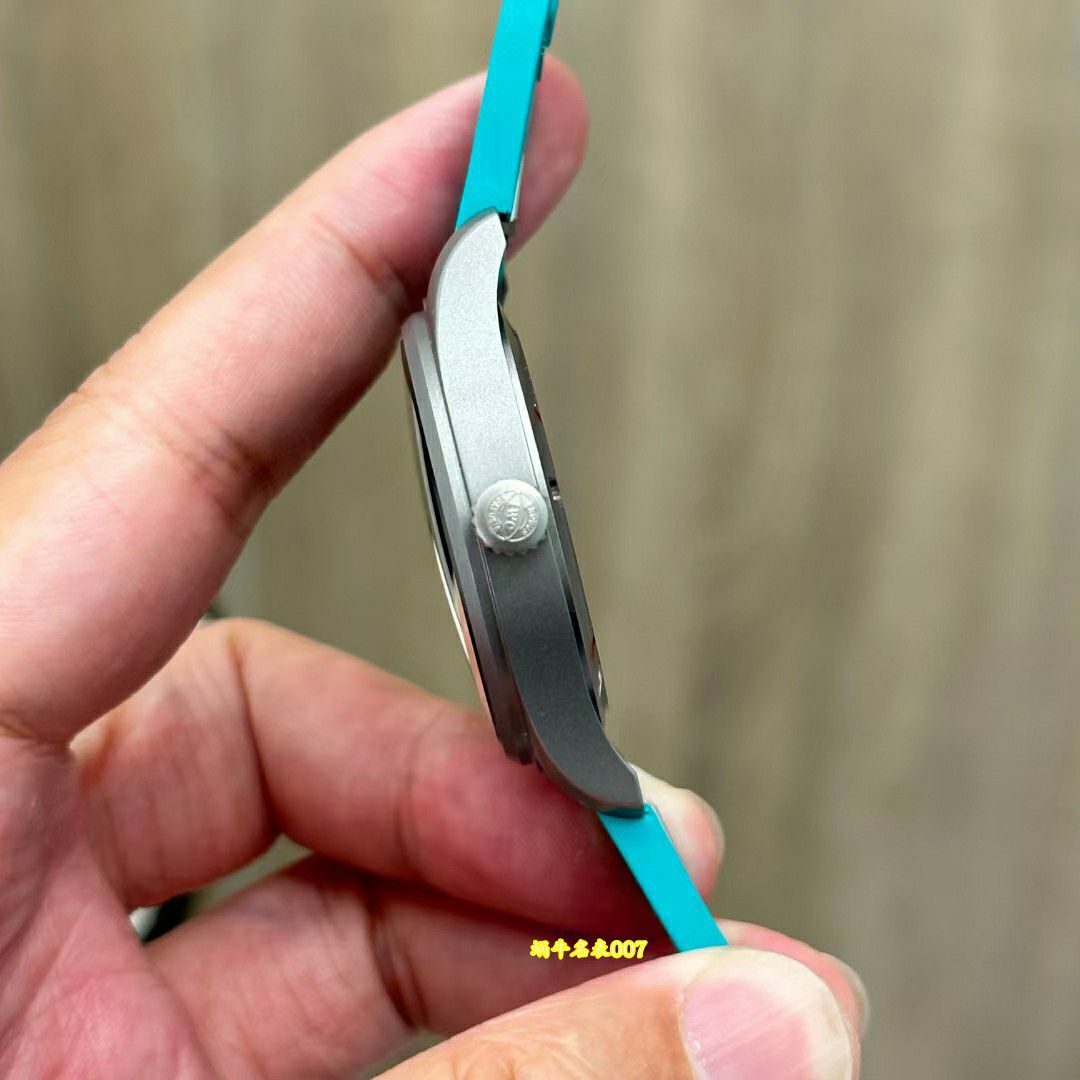 M+厂万国顶级复刻手表飞行员系列IW328210(梅赛德斯-AMG马石油F1™车队特别版) / IW670